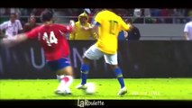 Ronaldinho's Favorite skills & Tricks ► LifeStyle Of Football.-football higlights