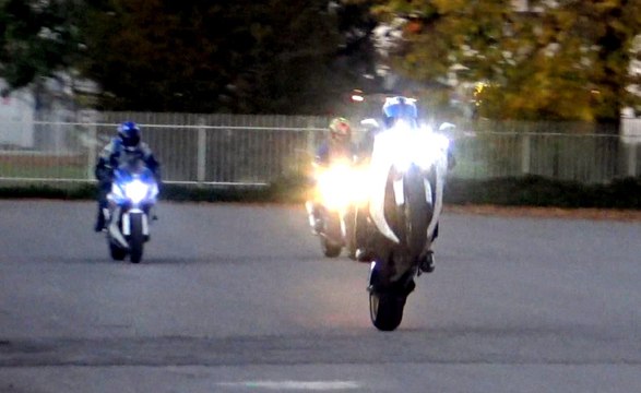 YAMAHA R1 Vs SUZUKI GSX R Vs YAMAHA R6 ( VIDEO 4K)