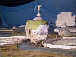 Most Extreme Elimination Challenge - S 4 E 9 - The Wack Pack vs. Hollywood Rehabbers