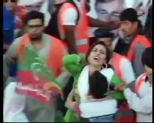 Woman molested at PTI Islamabad Jalsa(360p)