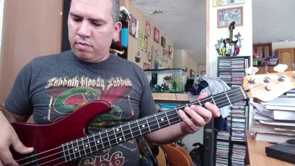 Ozzy - Mr.  Crowley - Bass Cover