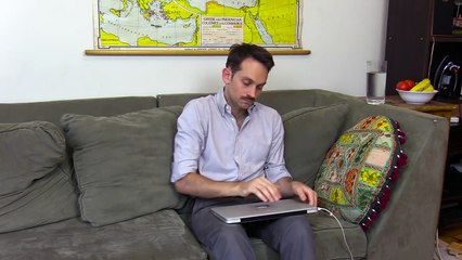 Une ventouse et une machine de Rube Goldberg pour faire la sieste