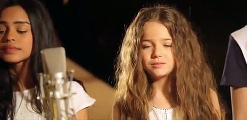 Kids United - Laissez-nous Chanter (Acoustique - Officiel)