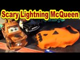 Pixar Cars Lightning McQueen Scary Halloween Play Doh Pumpkin to Prank Mater