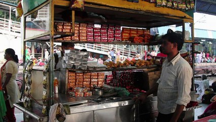 Snack per App für Zugreisende in Indien