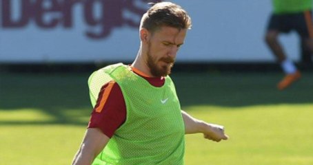 Yönetim "Serdar Aziz'i Oynat" Dedi, Riekerink Veto Etti