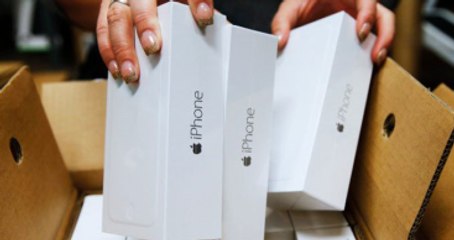 20 Erkek Arkadaş ve 20 iPhone Sayesinde Kendine Ev Aldı