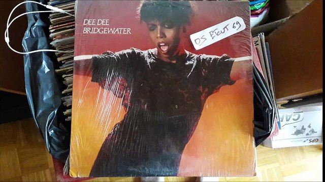 DEE DEE BRIDGEWATER-WHEN YOU'RE IN LOVE(RIP ETCUT)ELEKTRA REC 80