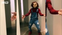 Evra fête Halloween déguisé en Chucky