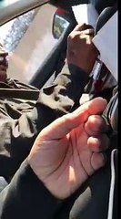 Karachi Police stops this man with new car and then here how it went