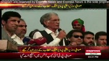 CM KPK, Pervez Khattak and other leaders fall as stage breaks