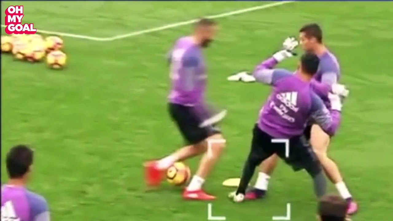 Cristiano Ronaldo Explodes After Being Nutmegged and Tackled