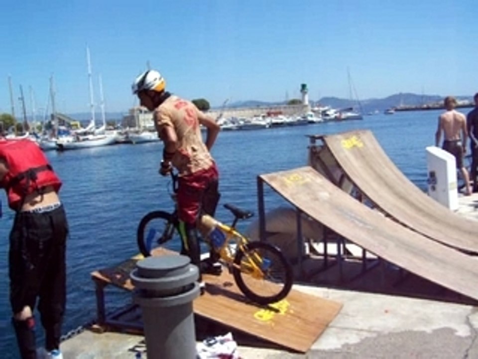 BMX - Water Jump LA CIOTAT 2007 by DR P1