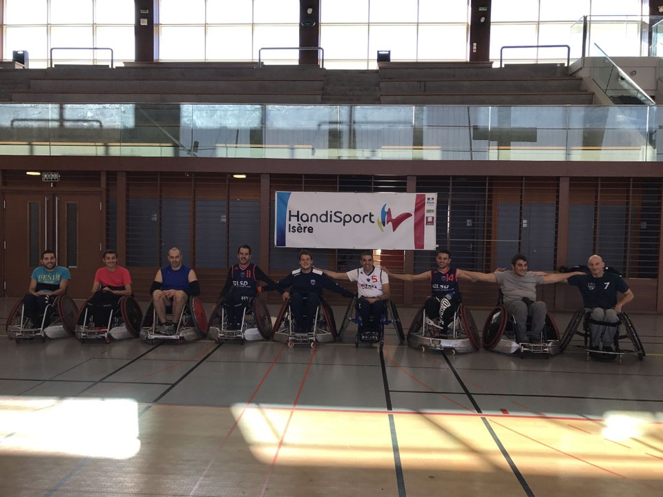 Le FCG Quad Rugby en stage avec le coach de l'équipe de France Vidéo