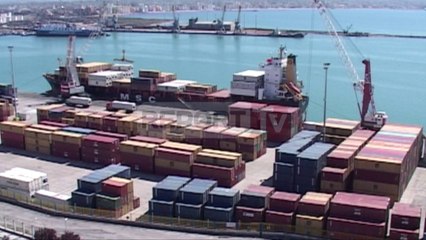 Report TV - Kokainë tek pulat, kush e priste në Durrës ngarkesën nga Brazili?