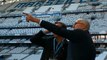 Frank McCourt visite le stade Vélodrome