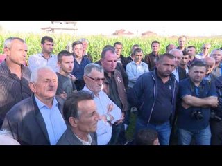 Report TV - Basha me fermerët: Bujqësia  dështimi më i madh i Edi Ramës