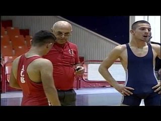 Ora News - U zhvillua kampionati i mundjes për të rinj, dominoi Tirana