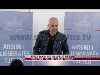 Rama takim me mësuesit në Berat - News, Lajme - Vizion Plus