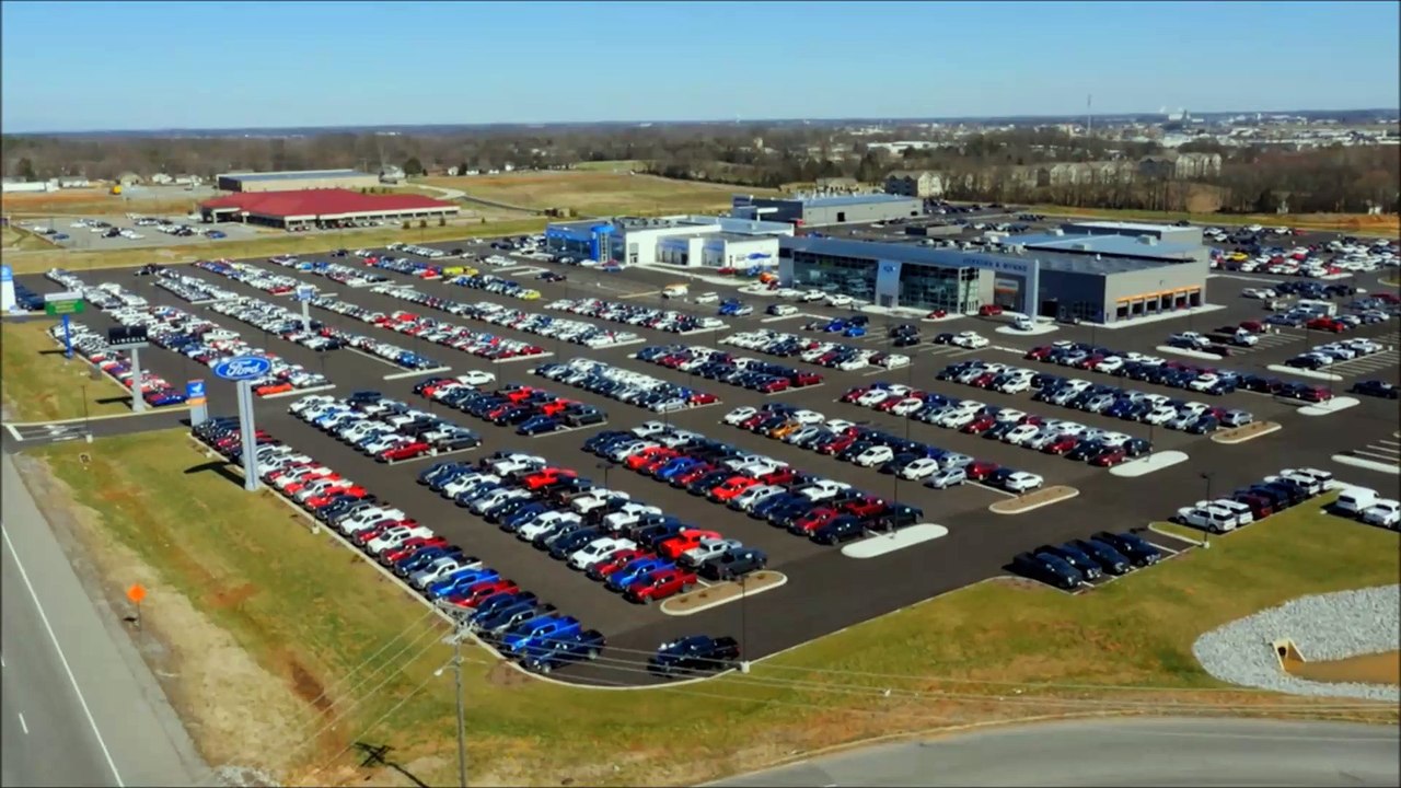 Cheap Oil Change Clarksville, TN | Ford Service Clarksville, TN