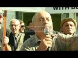 Report TV - Himara proteston kundër planit urban: Mos na prishni shtëpitë