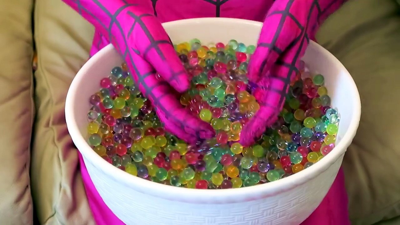 Spiderman vs Venom vs Joker vs Spidergirl - Baby Superheroes! - w/ Frozen Elsa - Funny Superheroes