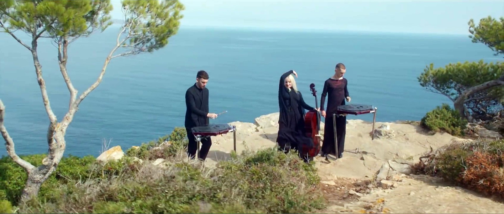 Clean Bandit - Rockabye