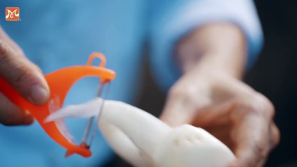 2 cách tỉa con thiên nga bằng củ cải đẹp, đơn giản - Học cắt tỉa rau củ quả