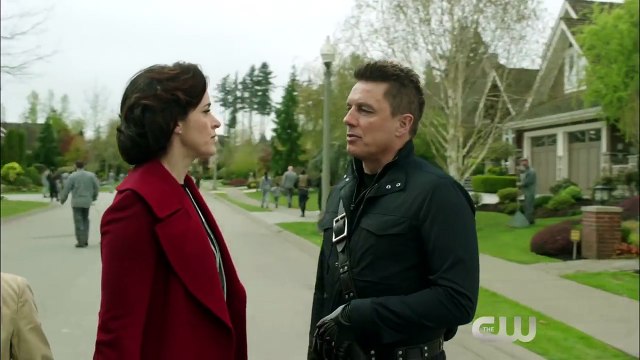 Arrow 4x22 Extended Promo Lost in the Flood (HD)