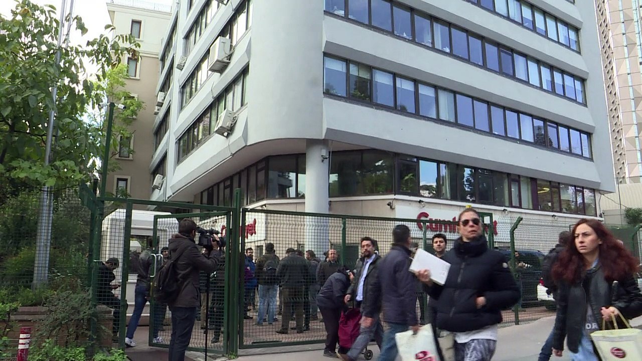 Internationale Empörung nach Festnahmen bei 'Cumhuriyet'