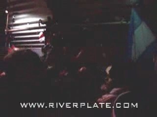 river plate chants supporters