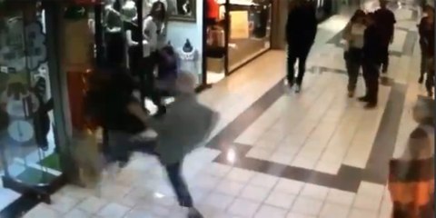 Yaşlı adam hem hırsızı hem kendini hastanelik etti