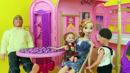Frozen Kristoff Jr School Crush School Dance PART 1 Anna and Kristoff Barbie Stacie
