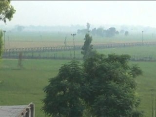 জম্মু কাশ্মীর সীমান্তে গোলাগুলিতে ৭ বেসামরিক নাগরিক নিহত