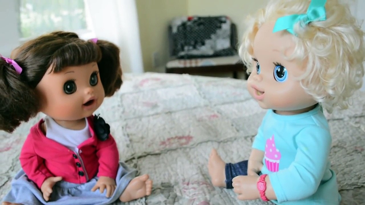 Baby Alive Halloween! Lily Turns Into Ghost! Part 2 - baby alive Halloween costumes-HAjI3TjQmCo