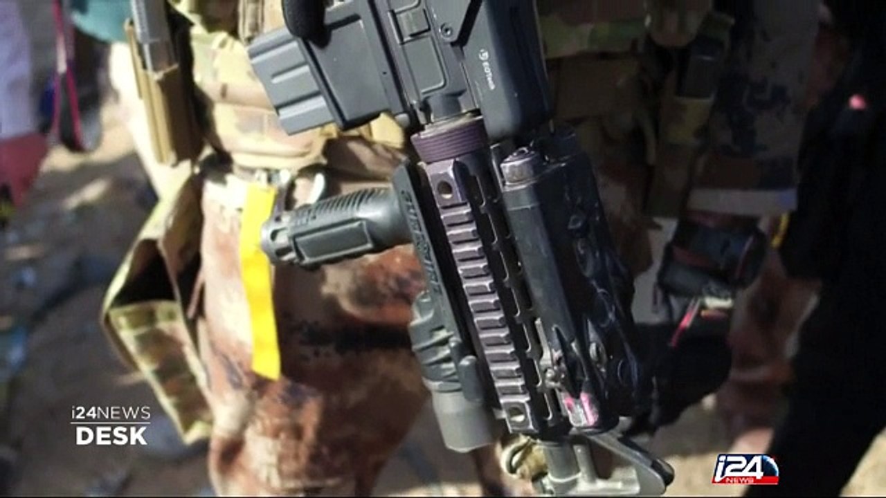 Iraqi forces enter the city of Mosul : 'Surrender or die'