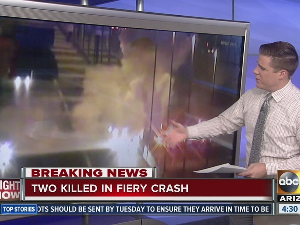Two killed in crash on Loop 101