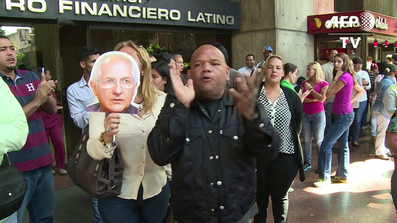 Opositores são libertados na Venezuela