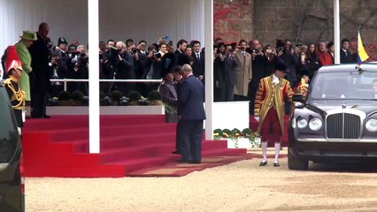 Colombia's Santos begins state visit to Britain