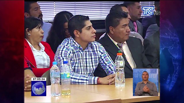 Excomandante y teniente de la policía sentenciados en caso pases policiales