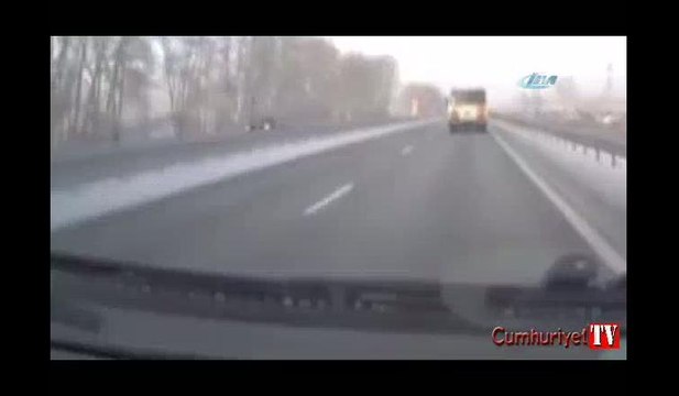 Hatalı sollama kaza getirdi