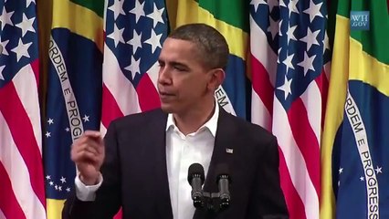 Barack Obama Singing Uptown Funk by Mark Ronson ft. Bruno Mars