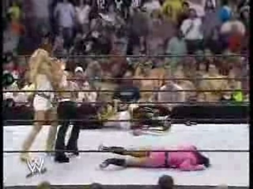 Trish Makes Her Comeback To Help Ashley