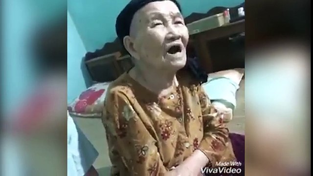 CỤ BÀ 100 TUỔI DẠY CHÁU GÁI VỀ TÌNH YÊU GÂY BÃO MXH