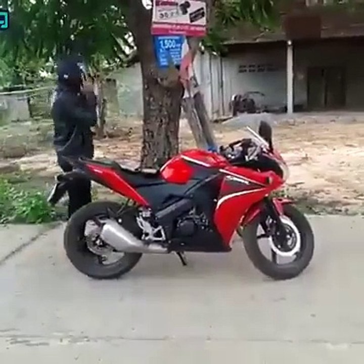motard de la brousse