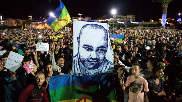 В Марокко установлены 11 подозреваемых по делу о гибели торговца рыбой