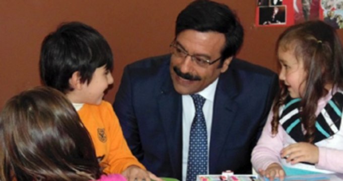 Gültan Kışanak'ın Yerine Kayyum Olarak Atanan Cumali Atilla'nın Diyarbakır'da Vali Yardımcılığı Yaptığı Ortaya Çıktı