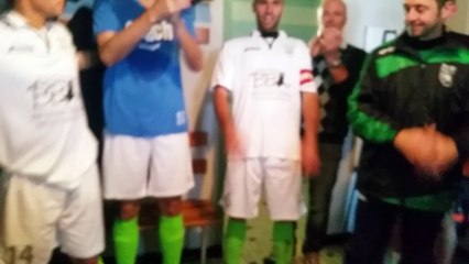 CRI DE JOIE DANS LE VESTIAIRE DE L ASSM