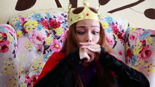 Spiderman Kiss Spidergirl Spiderman in Real Life - Elsa , Anna, Venom | Fun Superhero in Real Life