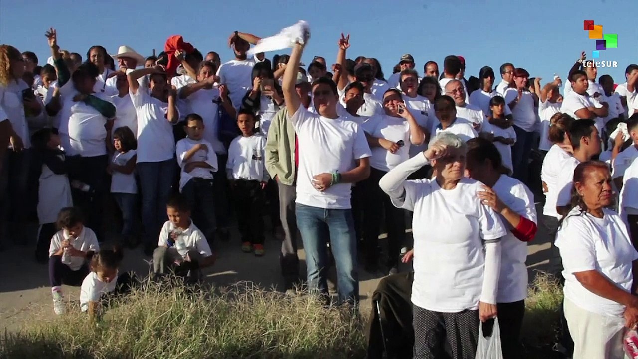 Families Reunite at the US-Mexico Border